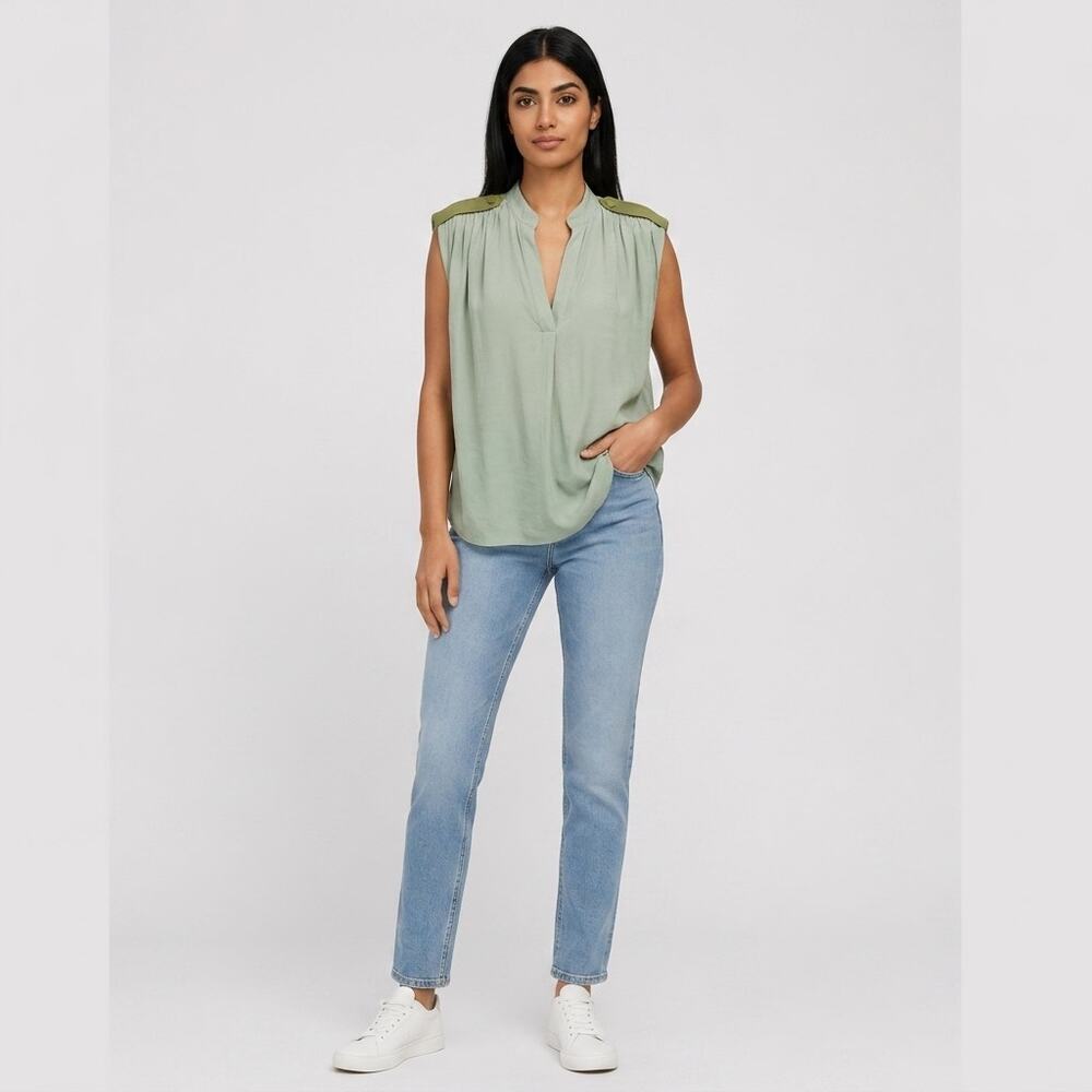 Exclusives Semi-Couture Made in Italy Green Lightweight Top Women Size 42